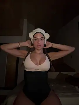 miaabelluccii online show from 06-08-26, 09:59