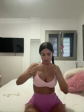 miaabelluccii online show from 06-27-26, 07:31