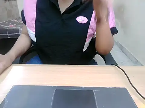 akeera78 online show from 07-19-26, 03:59
