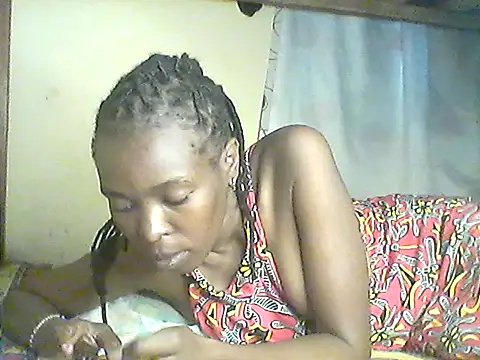 Snapshot of Pinky_monna chatting on 06-13-26, 08:01 Pinky monna online show from 06-13-26, 08:01