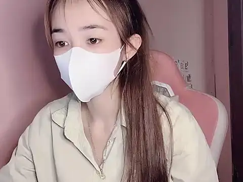 Snapshot of Alee8668 chatting on 07-04-26, 03:46 Alee8668 online show from 07-04-26, 03:46
