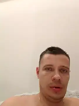 MissAndKiss online show from 06-29-26, 01:00