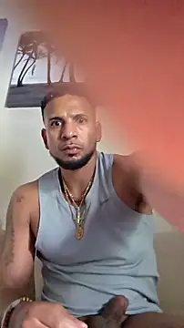 BigBlackMagicStic online show from 06-10-26, 05:03