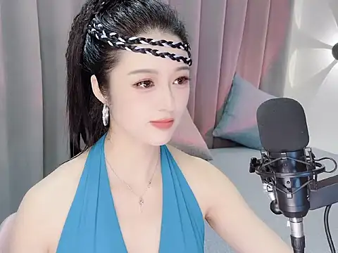Momo-Wow online show from 06-01-26, 05:51