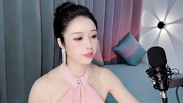Snapshot of Momo-Wow chatting on 07-01-26, 05:52 Momo-Wow online show from 07-01-26, 05:52