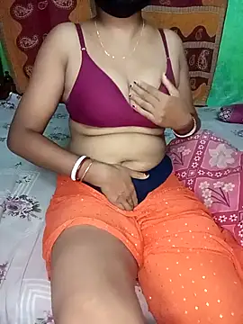 Sayanichatterjee024 online show from 07-09-26, 10:37