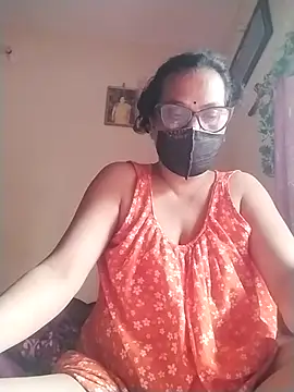 Snapshot of chatterjeesayani567 chatting on 06-18-26, 04:00 chatterjeesayani567 online show from 06-18-26, 04:00