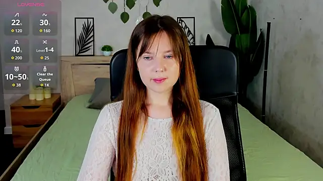 Snapshot of Violeta_Paul chatting on 06-27-26, 09:15 Violeta Paul online show from 06-27-26, 09:15