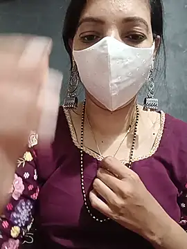 Lovely-Manisha143 online show from 07-10-26, 10:54