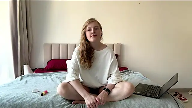 Snapshot of JeanelleLeitheiser chatting on 06-12-26, 01:20 JeanelleLeitheiser online show from 06-12-26, 01:20