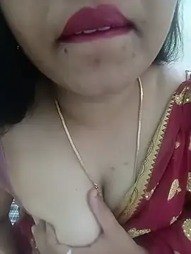 Snapshot of Anushka_tamil_kannada chatting on 06-15-26, 07:30 Anushka tamil kannada online show from 06-15-26, 07:30
