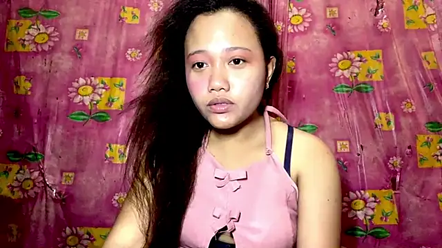 Snapshot of Abegail2221 chatting on 06-19-26, 04:07 Abegail2221 online show from 06-19-26, 04:07