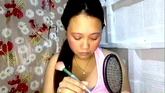 Snapshot of Abegail2221 chatting on 07-16-26, 12:24 Abegail2221 online show from 07-16-26, 12:24