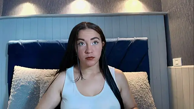 Snapshot of Lyannasex chatting on 06-29-26, 07:13 Lyannasex online show from 06-29-26, 07:13