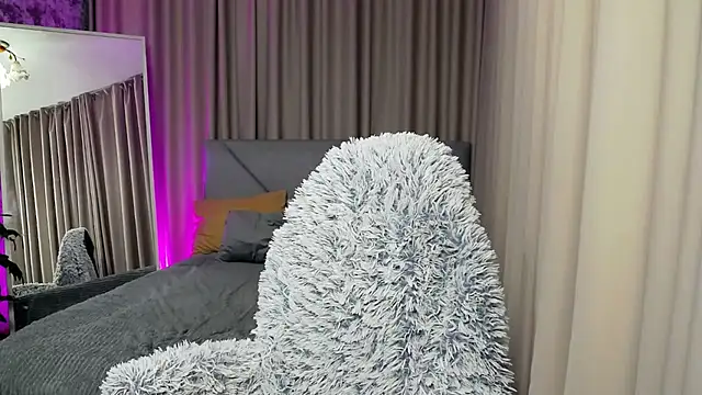 AliceeJin online show from 07-28-26, 04:39