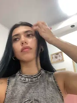Snapshot of Sammy_little19 chatting on 07-15-26, 04:19 Sammy little19 online show from 07-15-26, 04:19