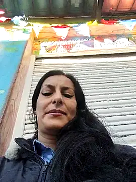 ALEJANDRA  28 online show from 07-06-26, 12:45