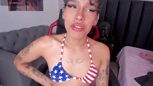 Snapshot of ISABELLAXDOLL chatting on 07-03-26, 05:52 ISABELLAXDOLL online show from 07-03-26, 05:52