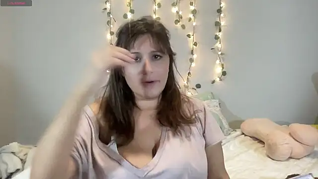 maddiliz online show from 11-29-25, 05:29