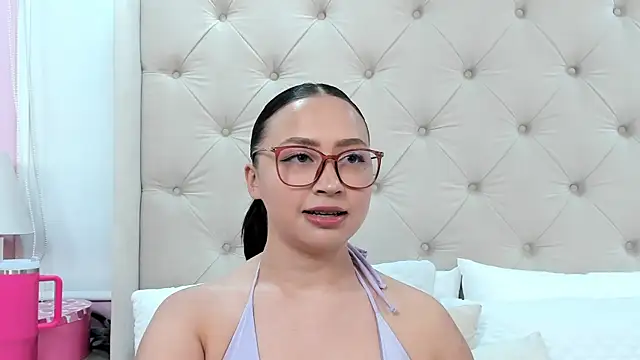 Snapshot of alana_taylor_bss chatting on 07-19-26, 10:28 alana taylor bss online show from 07-19-26, 10:28