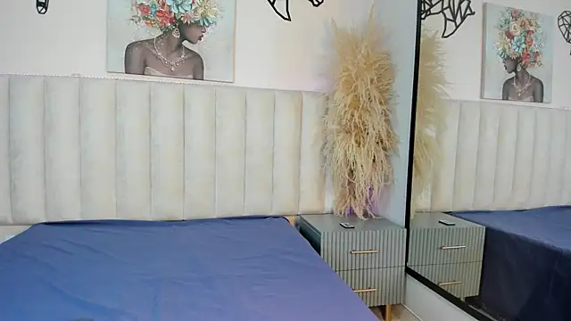 Snapshot of scarlet__rossi chatting on 06-06-26, 03:12 scarlet rossi online show from 06-06-26, 03:12