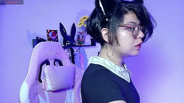 Meow cat4 online show from 06-17-26, 11:09