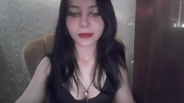Snapshot of RileyTight chatting on 07-06-26, 08:32 RileyTight online show from 07-06-26, 08:32