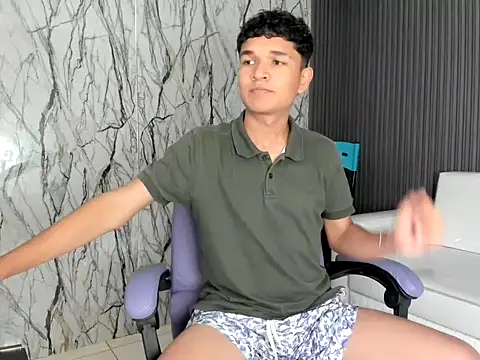 Snapshot of davexxx_ chatting on 07-12-26, 03:07 davexxx online show from 07-12-26, 03:07