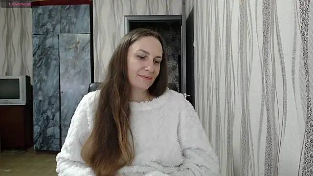 Yevgeshka-Milashka online show from 10-12-25, 06:04