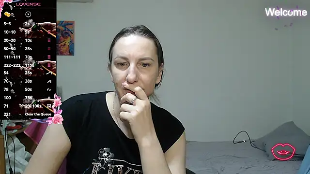 Yevgeshka-Milashka online show from 12-15-25, 04:51