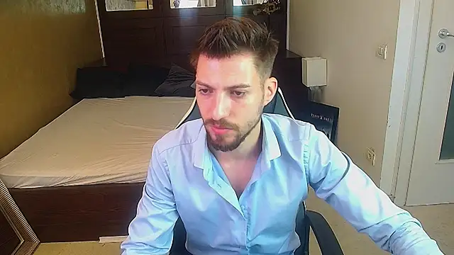 Snapshot of FelixRook chatting on 07-02-26, 04:18 FelixRook online show from 07-02-26, 04:18
