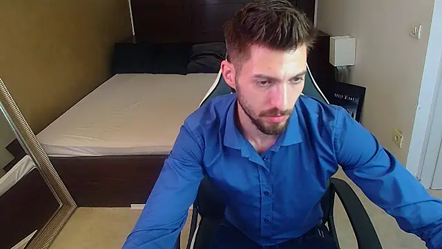 Snapshot of FelixRook chatting on 07-20-26, 04:09 FelixRook online show from 07-20-26, 04:09