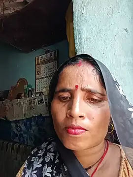 Snapshot of Kajalraj5686 chatting on 06-17-26, 11:20 Kajalraj5686 online show from 06-17-26, 11:20