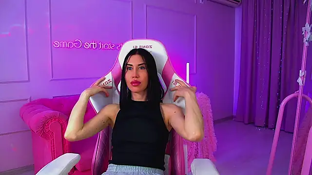 KaylaMous online show from 06-21-26, 06:36