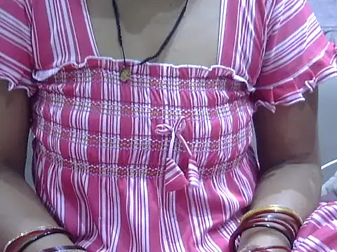 Snapshot of hey_darling_ chatting on 07-06-26, 11:07 hey darling online show from 07-06-26, 11:07