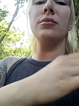 evil kitty online show from 06-18-26, 06:34