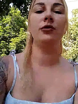 evil kitty online show from 06-11-26, 02:47