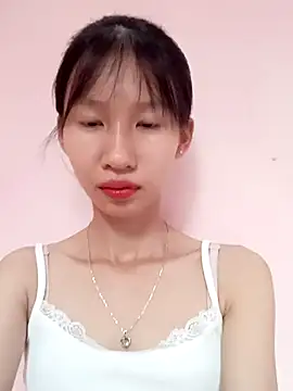 Snapshot of Abi_girl12 chatting on 06-29-26, 11:10 Abi girl12 online show from 06-29-26, 11:10