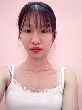Snapshot of Abi_girl12 chatting on 07-08-26, 12:24 Abi girl12 online show from 07-08-26, 12:24