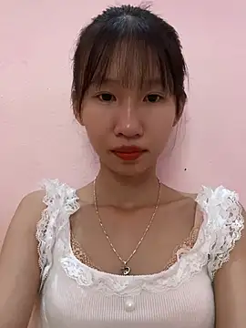 Snapshot of Abi_girl12 chatting on 07-17-26, 05:37 Abi girl12 online show from 07-17-26, 05:37