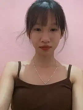 Snapshot of Abi_girl12 chatting on 07-17-26, 05:54 Abi girl12 online show from 07-17-26, 05:54