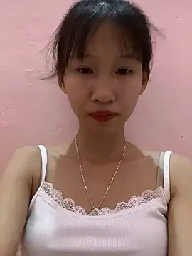 Snapshot of Abi_girl12 chatting on 07-15-26, 03:41 Abi girl12 online show from 07-15-26, 03:41