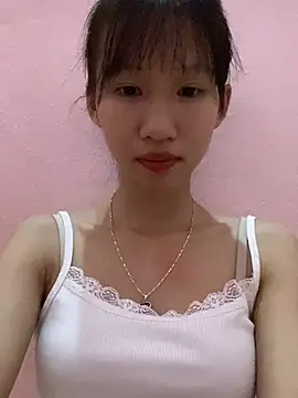 Snapshot of Abi_girl12 chatting on 07-18-26, 06:05 Abi girl12 online show from 07-18-26, 06:05