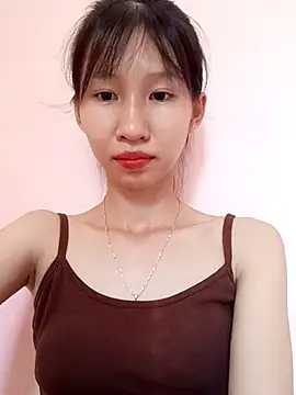 Snapshot of Abi_girl12 chatting on 06-24-26, 04:33 Abi girl12 online show from 06-24-26, 04:33