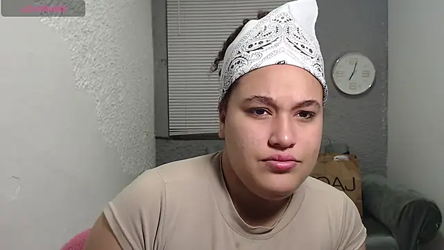 leilasosexy online show from 06-25-26, 12:21
