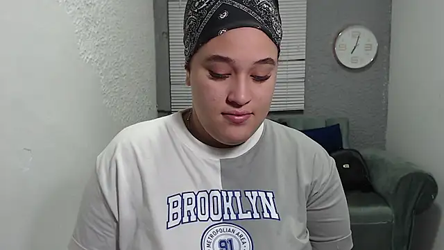 leilasosexy online show from 06-12-26, 12:25