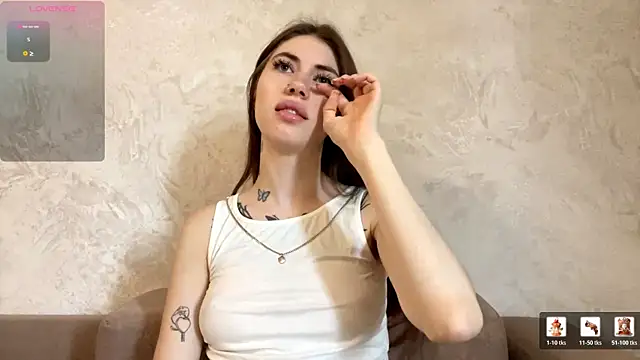 Snapshot of MonikaSullivan chatting on 07-15-26, 11:17 MonikaSullivan online show from 07-15-26, 11:17