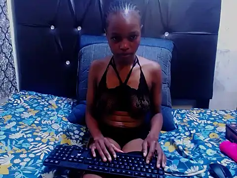sexybitchh22 online show from 06-02-26, 06:19
