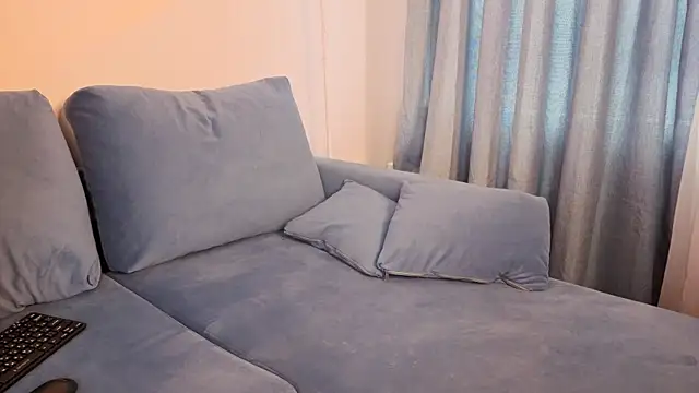 Snapshot of lil_lisa chatting on 07-10-26, 02:00 lil lisa online show from 07-10-26, 02:00