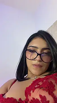 Snapshot of Nicolegh_ chatting on 06-25-26, 05:12 Nicolegh online show from 06-25-26, 05:12